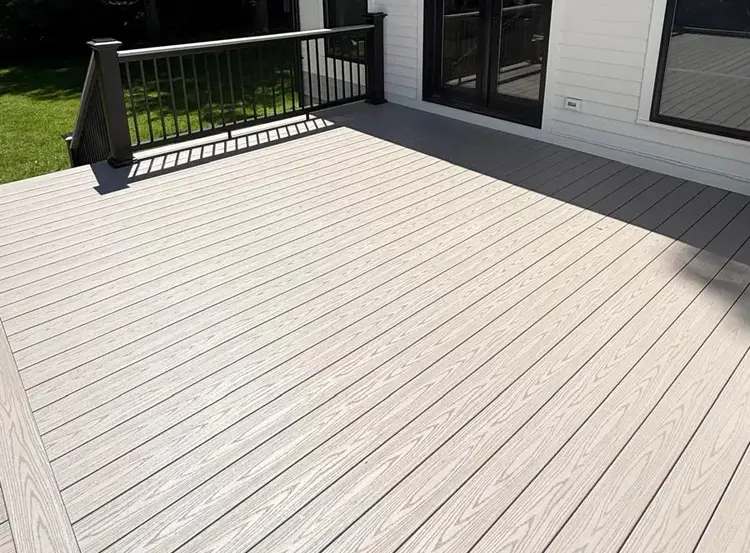 Burr-Roofing-Siding-and-Windows-Darien-5-copy.webp