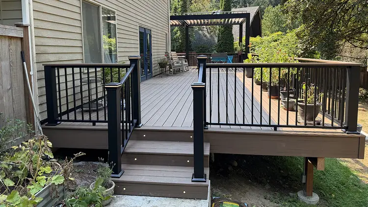 Heilman-Deck-and-Fence-Woodinville-3-copy.webp