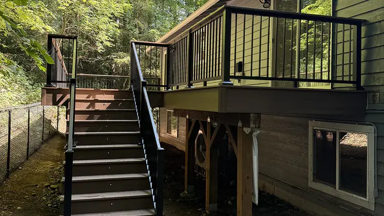 Heilman-Deck-and-Fence-Woodinville-3-1-copy.webp