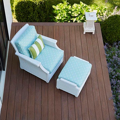Back deck designs with traditional shapes