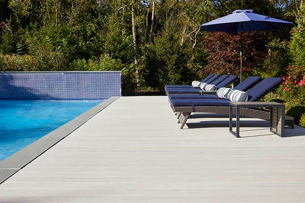 Big backyard ideas build a pool deck