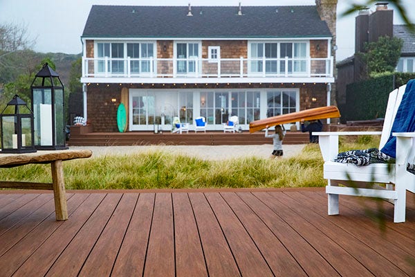 Maintenance for composite decking doesn't often doesn't require deck repairs