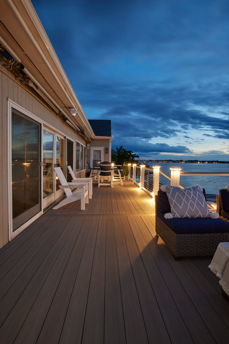 TimberTech-Coastline-MAX-Vintage-Collection-AZEK-Decking-1008.jpg