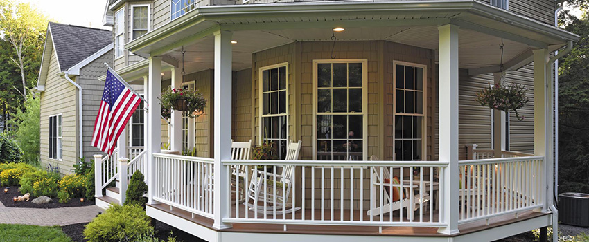 Colonial-style front porch ideas