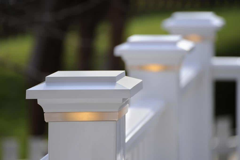 Details about   GreenLighting Dark Brown 5x5 Classic Pathway Deck Safety Post Cap Light 4 Pack 