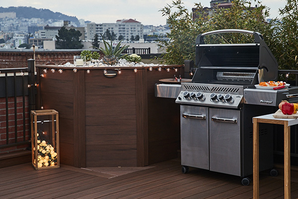 Composite Decking TimberTech AZEK Vintage Collection in Mahogany Composite Decking TimberTech AZEK Vintage Collection in Mahogany