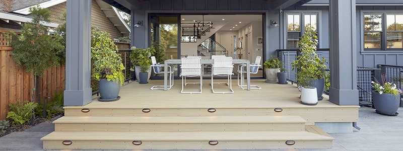 Winter-Greenery-TimberTech-AZEK-Weathered-Teak-Evolutions-Rail TimberTech AZEK Vintage Collection Weathered Teak