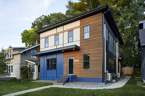 Mid-century modern home with AZEK Exteriors Cladding & PaintPro