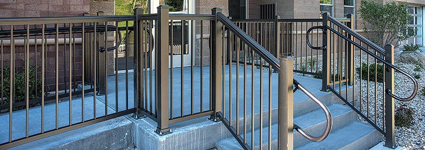 ADA Railing TimberTech ADA Handrail with Impression Rail Express in Black