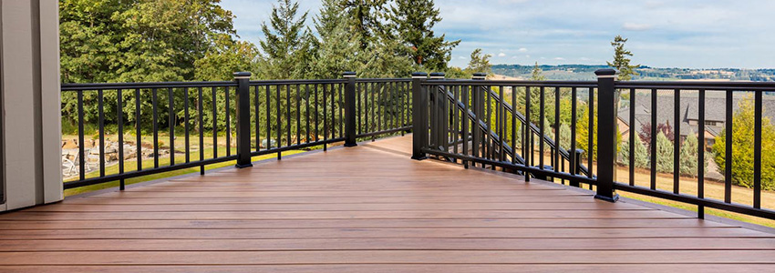 How to clean decking in winter featuring composite deck
