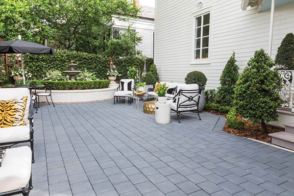 Backyard inspiration featuring TimberTech Pavers in Waterwheel