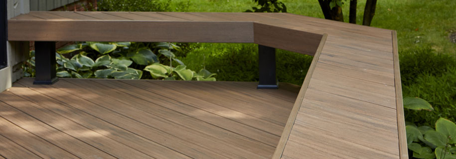 Composite decking material cost doesn't affect aesthetics