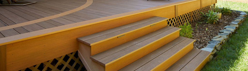 Low deck ideas with high style by TimberTech