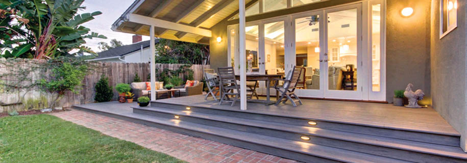 Outdoor living space ideas with outdoor accessories