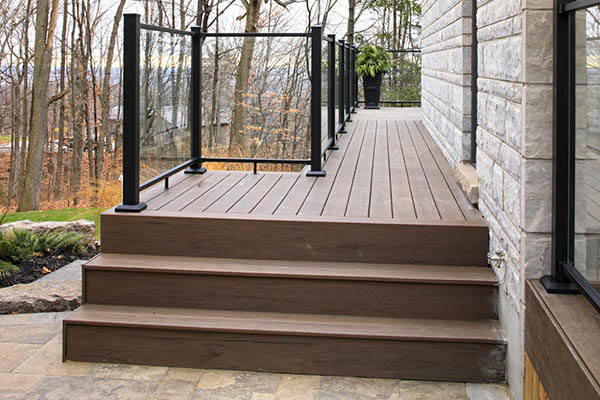 Minimalist outdoor stair railing ideas