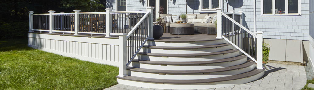 Deck stairs design ideas by TimberTech