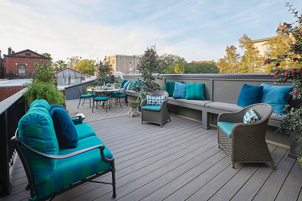Built in deck benches for deck bench ideas on furnished rooftop deck