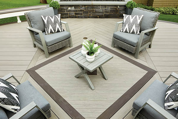 Two-toned deck with herringbone pattern