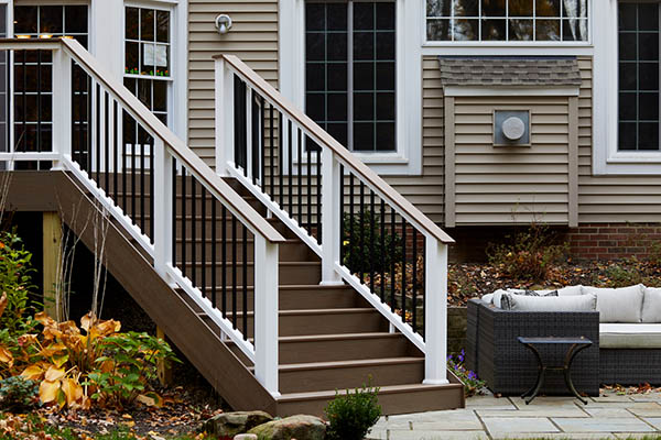 Deck railing ideas on backyard deck stairs and couch