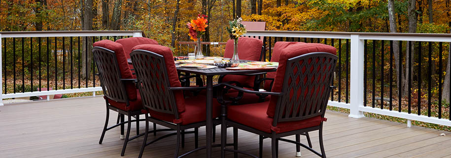 Outdoor fall decor ideas featuring jewel tones