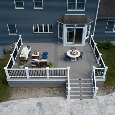 How to design a backyard deck to be proportional to your space