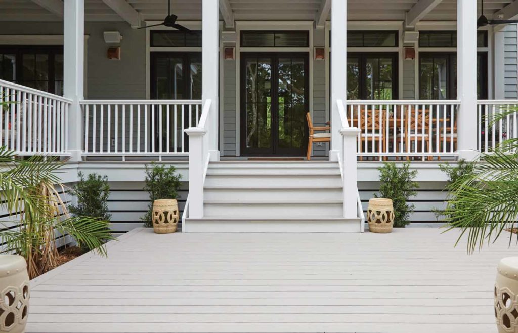 Multi-platform gray & white deck