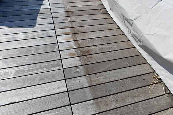 Ipe decking cost will include oiling and possible board replacement