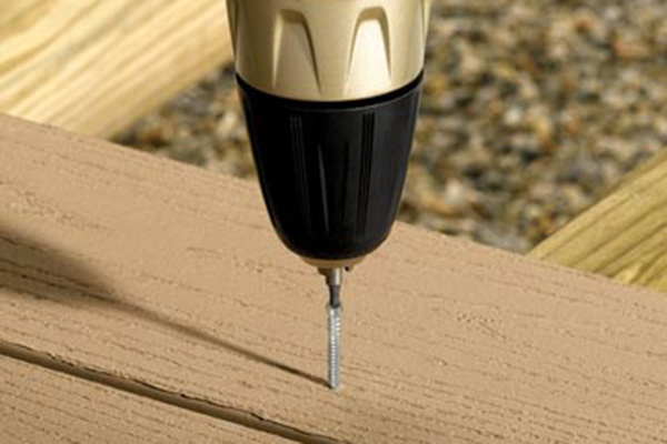 Easy deck ideas and DIY deck ideas benefit from staying within your skillset
