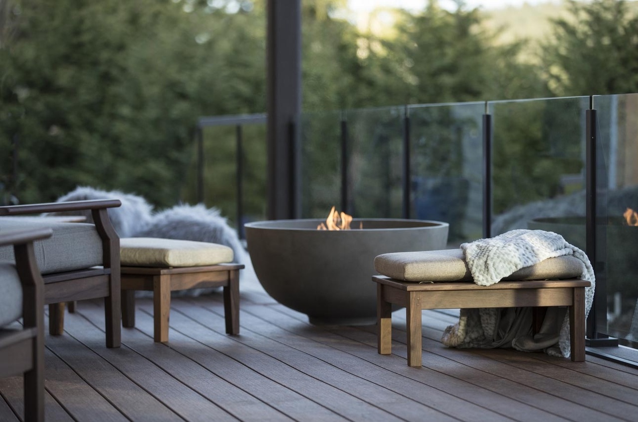 Rooftop deck ideas with year-round elements